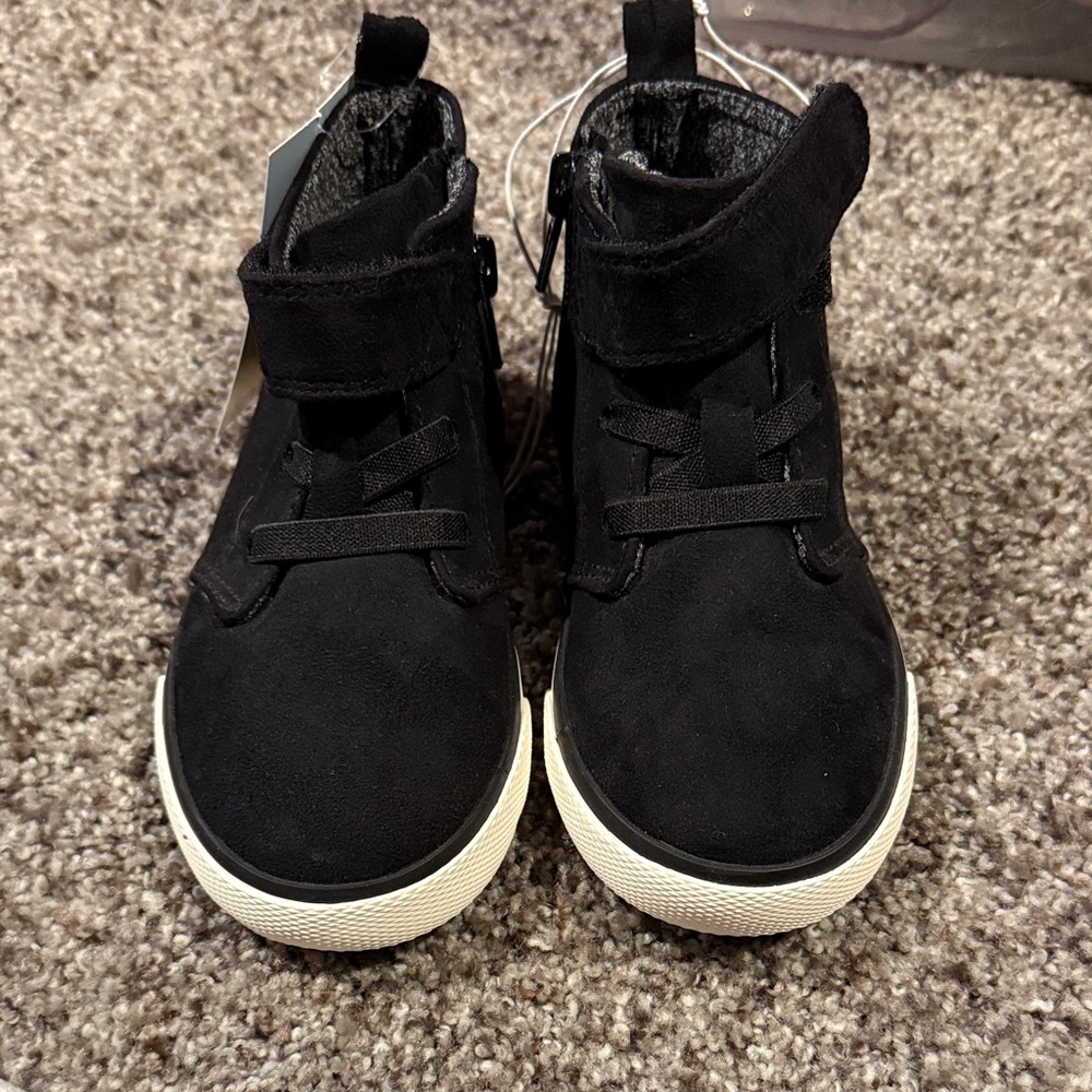 NWT Cat & Jack Black High-Top Sneakers